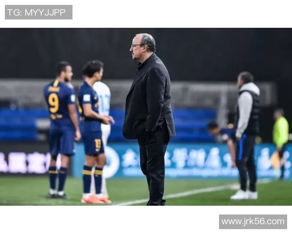 广州网球队实力引发热议球迷对其表现褒贬不一的背后原因分析